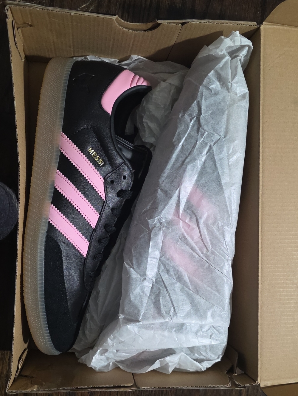 adidas Men's Black Pink Messi Sneakers